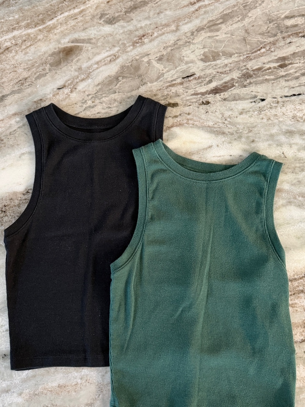 Set of 2: Hollister Ribbed Crop Tank Tops - Black & Green